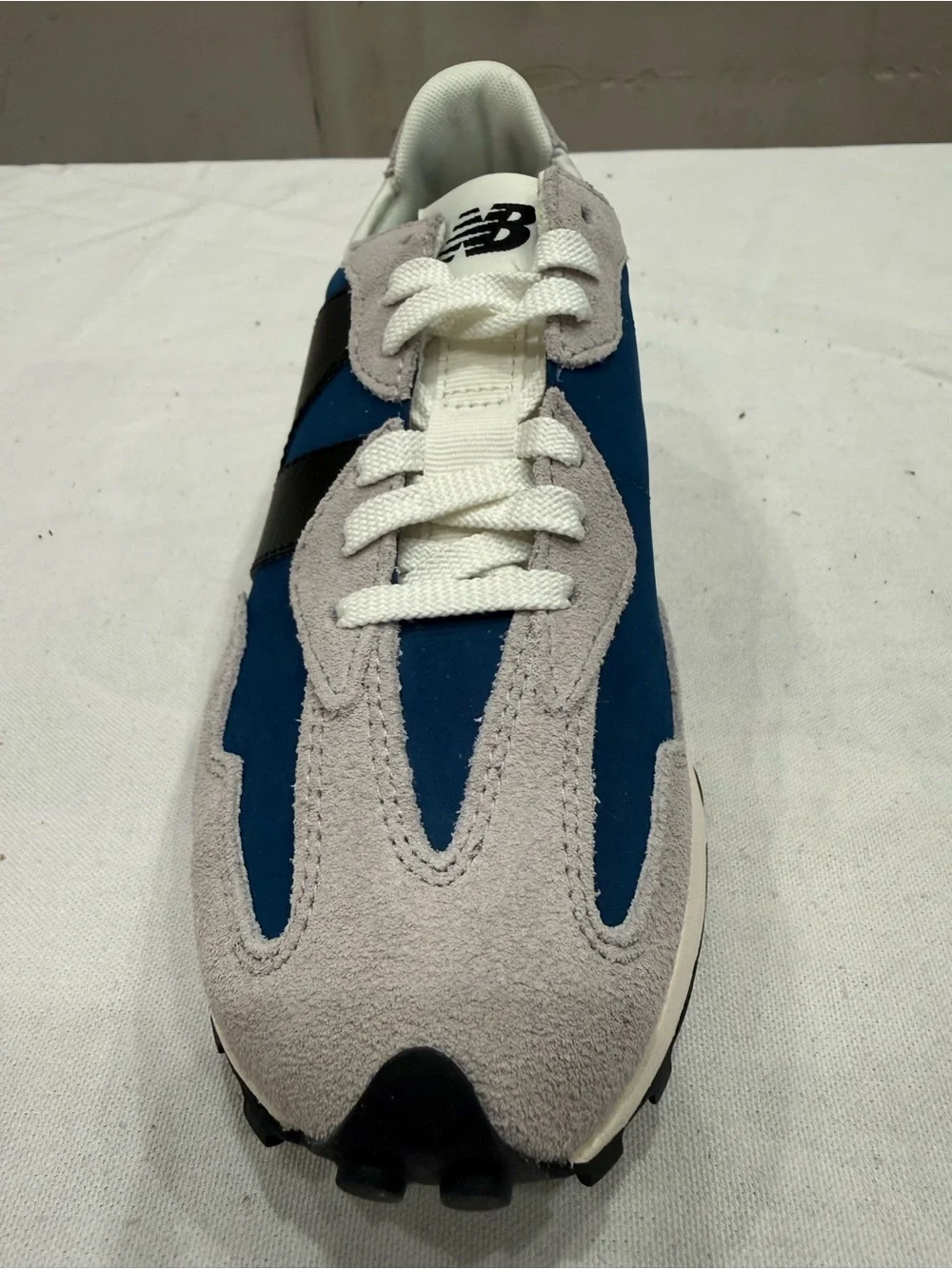 New Balance MS327LU1 Unisex Lifestyle Sneaker Blue/ Gray